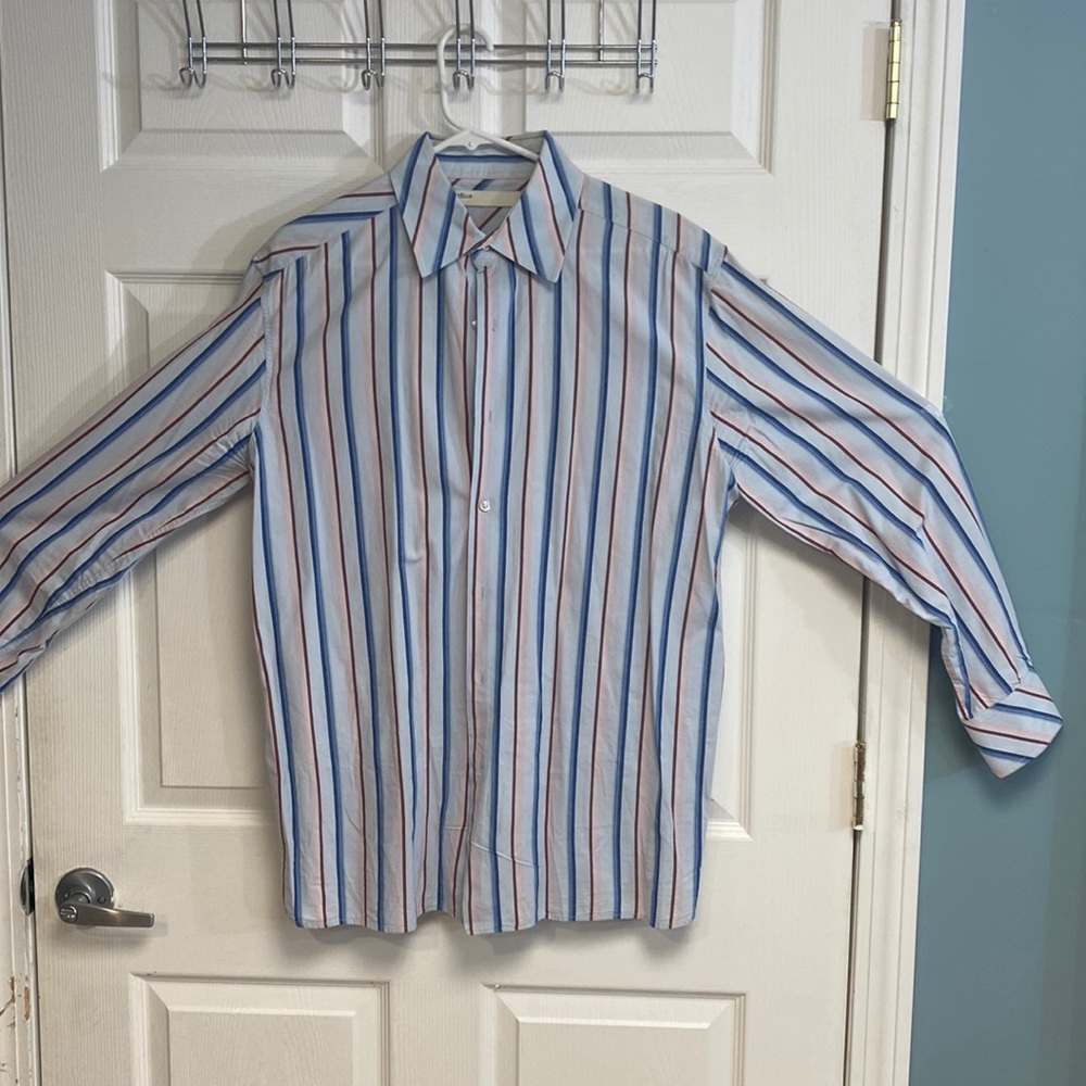Selling a Perry Ellis dress shirt